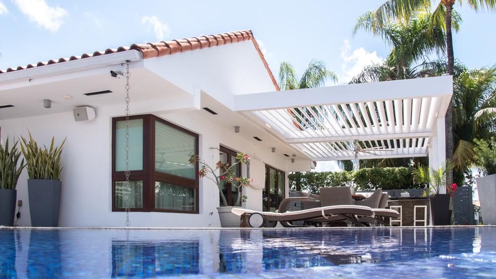 Roofs & Pergolas