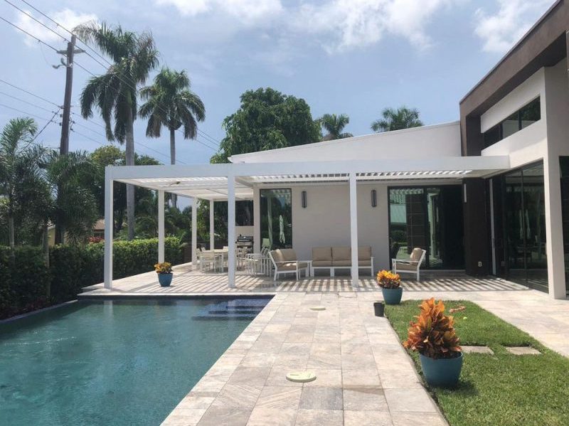 Motorized Louvered Pergolas - project photo 1