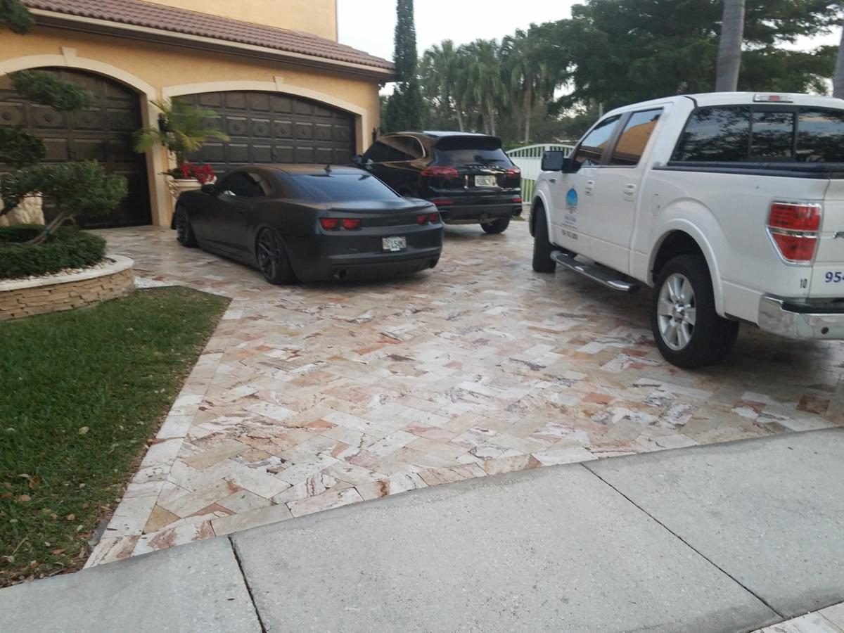 Cliff's Pools & Patios paver driveway and walkway