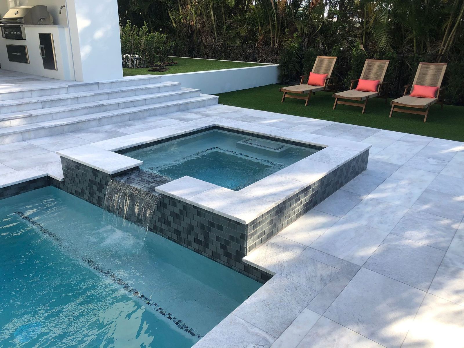 Cliff's Pools & Patios new pool construction in South Florida - serving Lazy Lake, FL