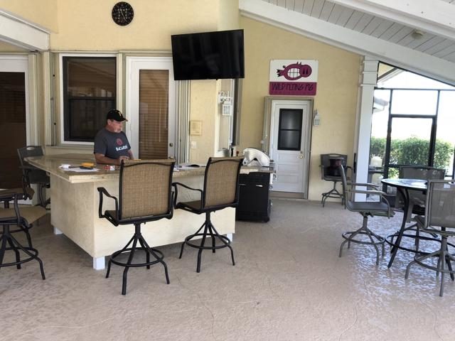 Cliff's Pools & Patios modern outdoor kitchen with bar seating - serving Hollywood, FL