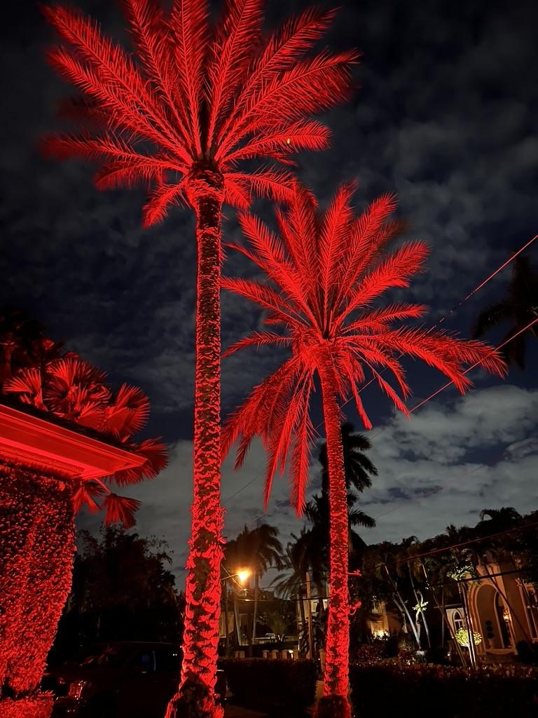 Cliff's Pools & Patios outdoor pool lighting - serving Boynton Beach, FL