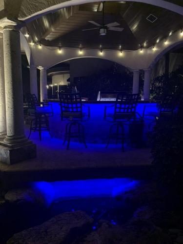 Cliff's Pools & Patios outdoor pool lighting - serving Lauderhill, FL