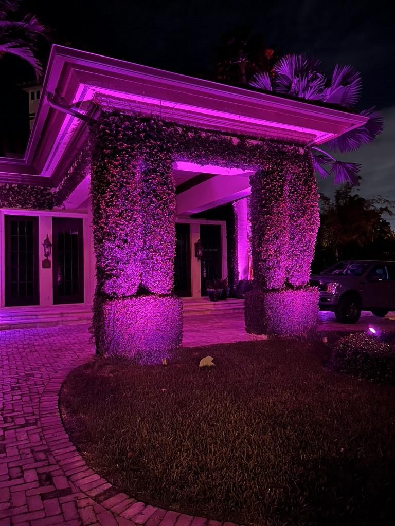 Cliff's Pools & Patios outdoor pool lighting