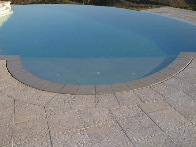 Cliff's Pools & Patios paver pool deck and patio