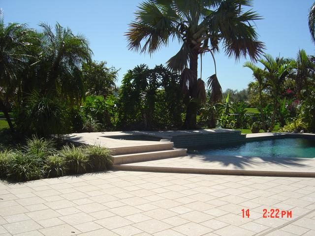 Cliff's Pools & Patios paver pool deck and patio - serving Juno Beach, FL