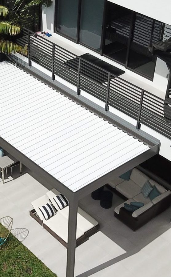 Cliff's Pools & Patios pergola / covered roof project
