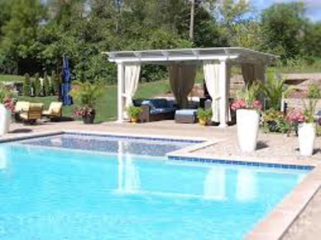 Cliff's Pools & Patios pergola / covered roof project
