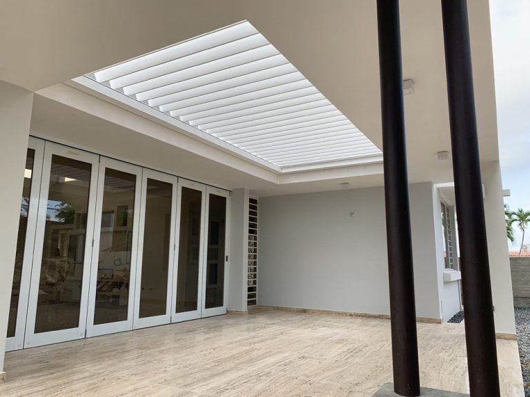 Cliff's Pools & Patios pergola / covered roof project